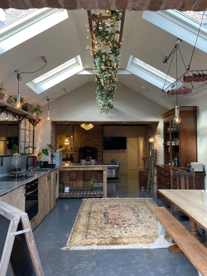The Walled Garden At Cheshire Boutique Bathhouse Nantwich Extérieur photo