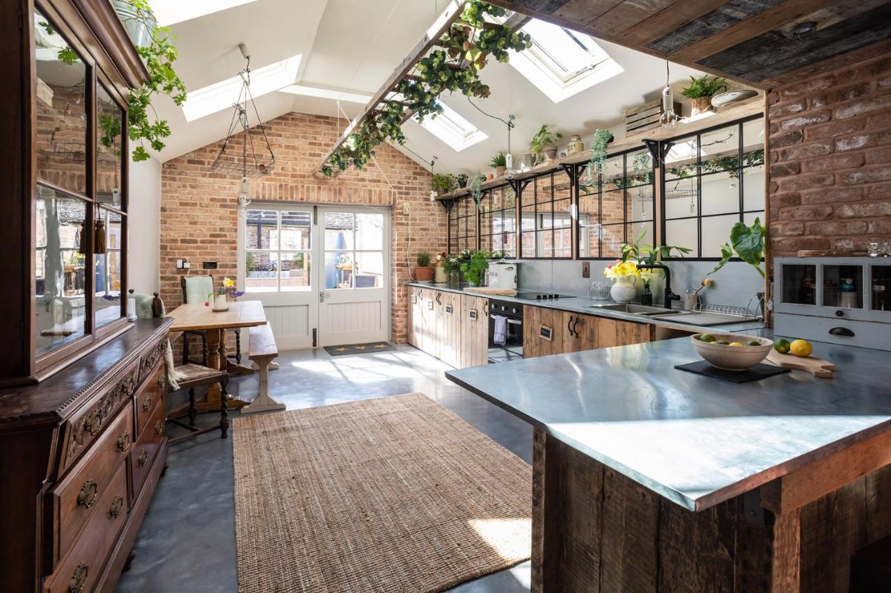 The Walled Garden At Cheshire Boutique Bathhouse Nantwich Extérieur photo