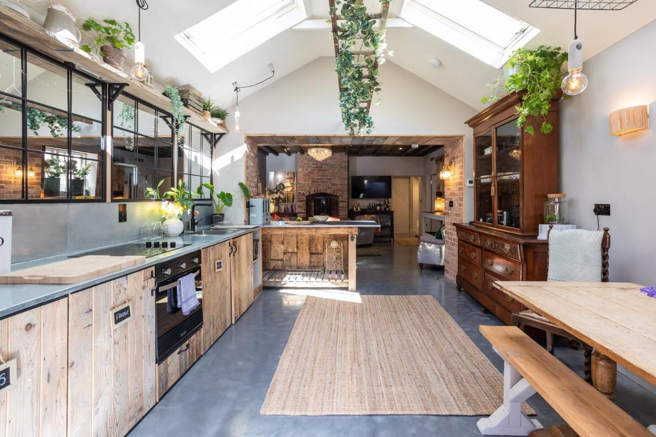 The Walled Garden At Cheshire Boutique Bathhouse Nantwich Extérieur photo