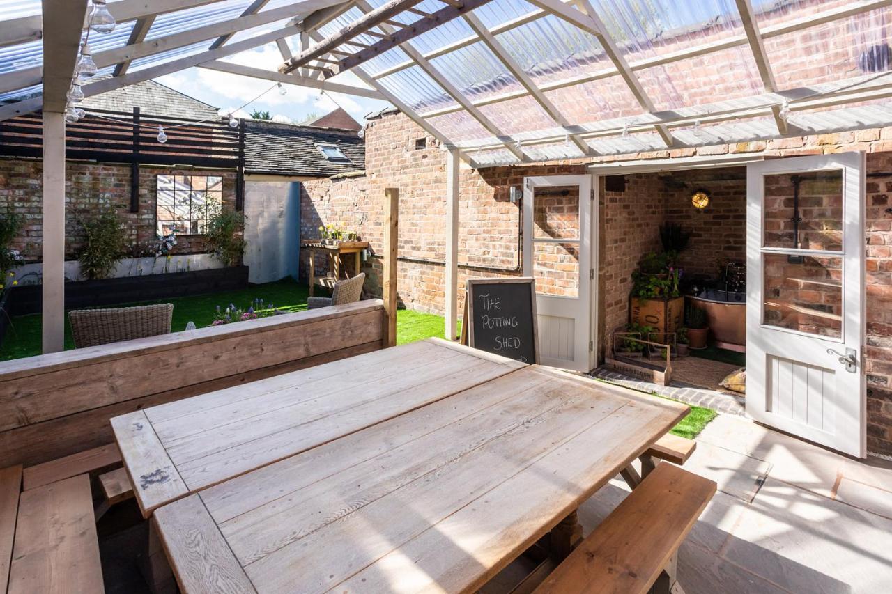 The Walled Garden At Cheshire Boutique Bathhouse Nantwich Extérieur photo